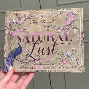 New TOO FACED NATURAL LUST EYESHADOW PALETTE sexy look